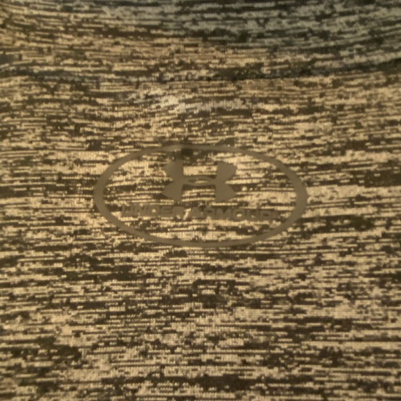 Under Armour Pullover NWT - Picture 5 of 6